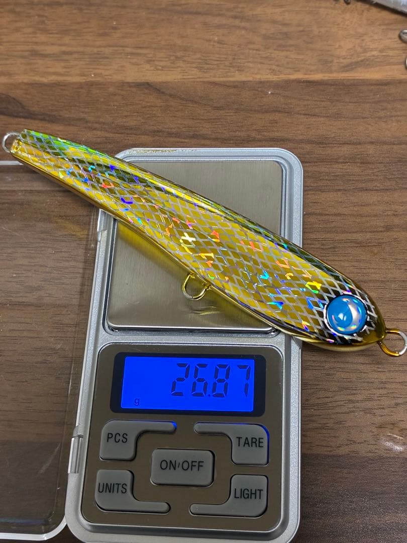 ララペン125F 金ピカMAX 左右非対称