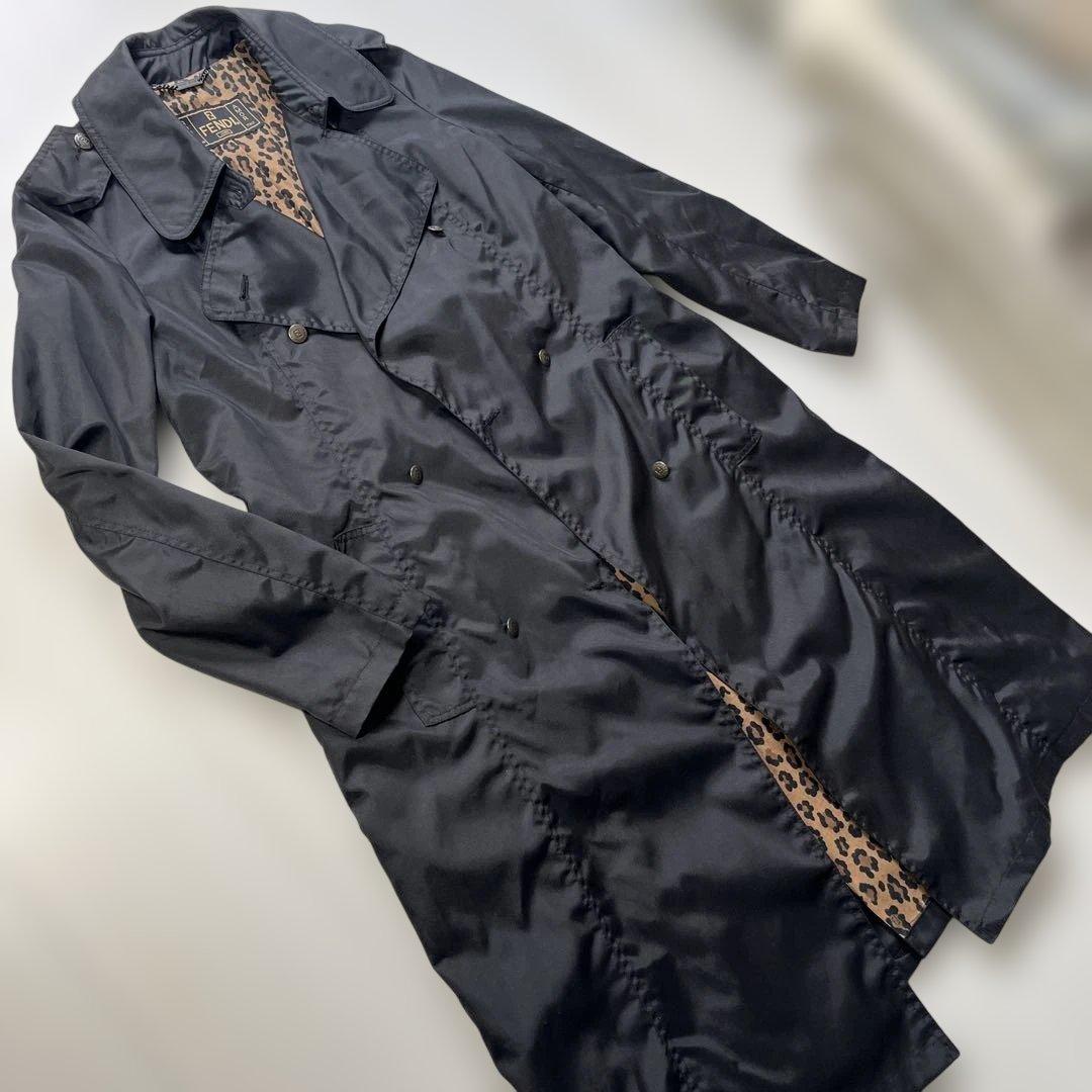 お値下げ⭐️美品⭐️FENDI ブラック トレンチコート ヒョウ柄裏地