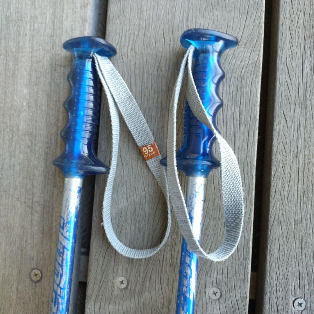 【値下げ】Nordica スキー板130センチ　ビンディング、ストック付き。