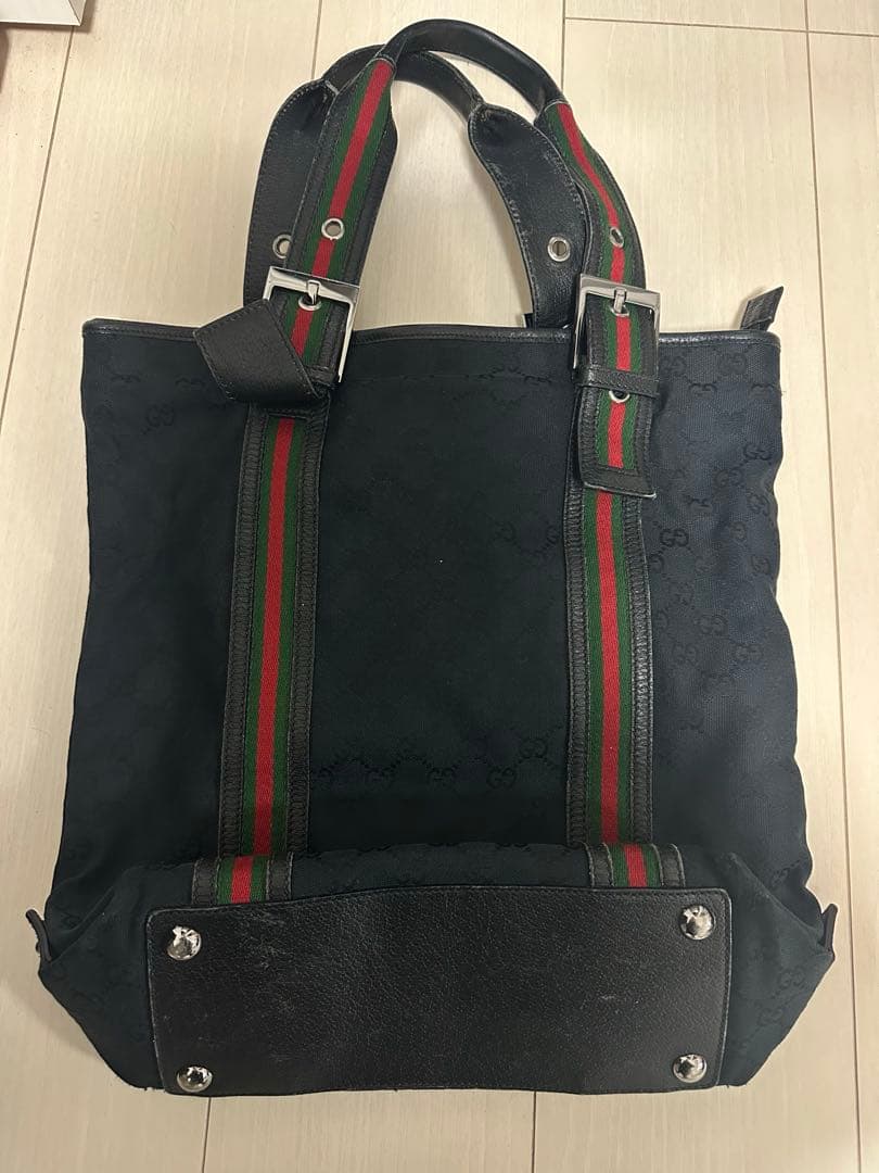 Gucci トートバッグ GGキャンバス　シェリーライン