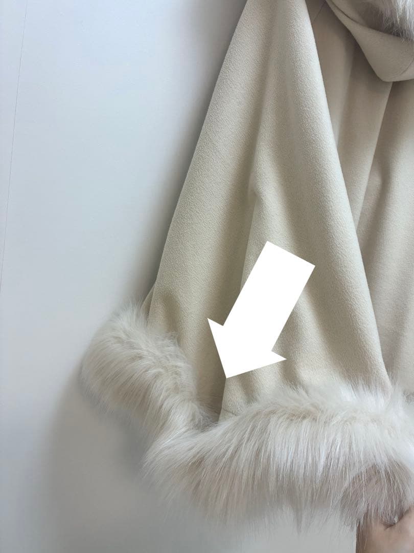 定価35200円　party フードファーケープコート