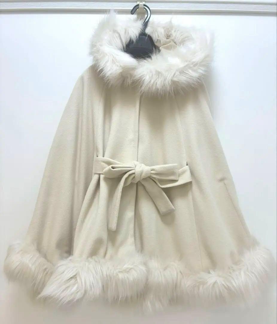 定価35200円　party フードファーケープコート
