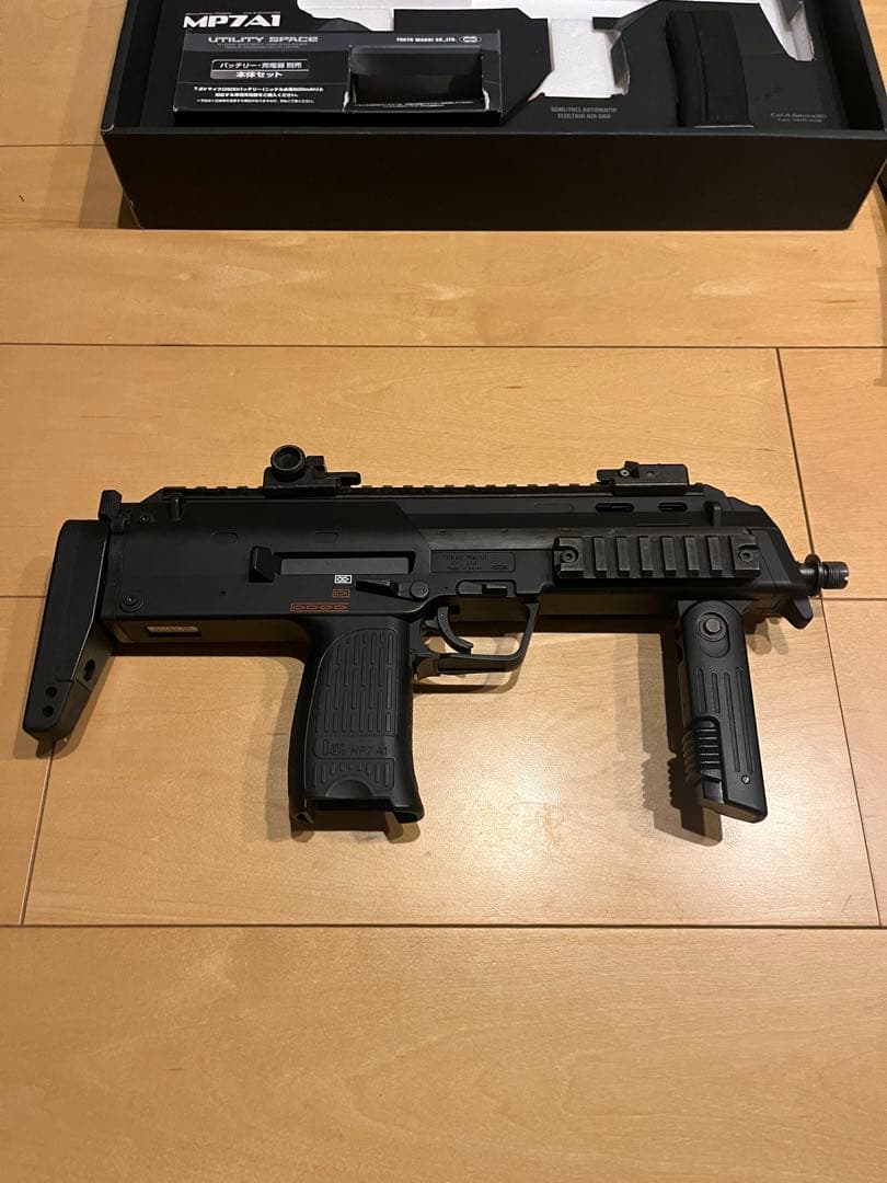 MP7A1 電動ガンA1 動作良好　リポキット＋バッテリー