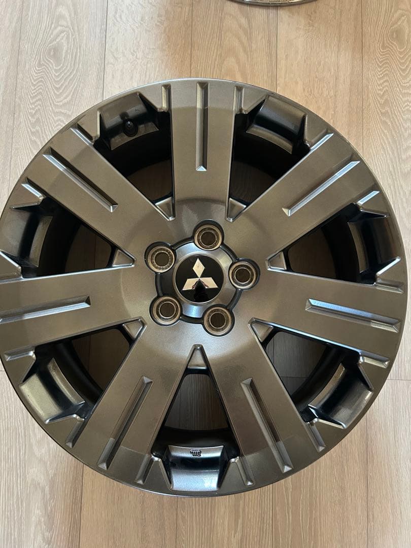 J18✕7J デリカジャスパーホイール 三菱 18インチ ホイール 4個セット