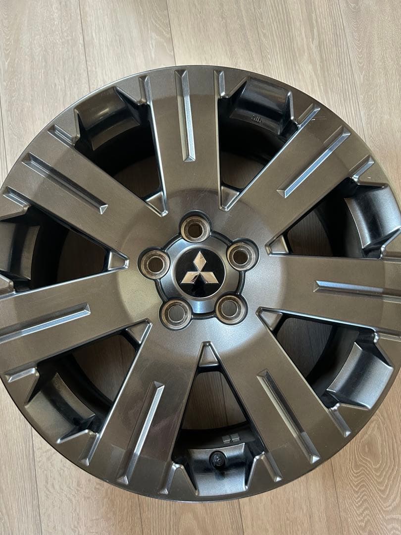 J18✕7J デリカジャスパーホイール 三菱 18インチ ホイール 4個セット