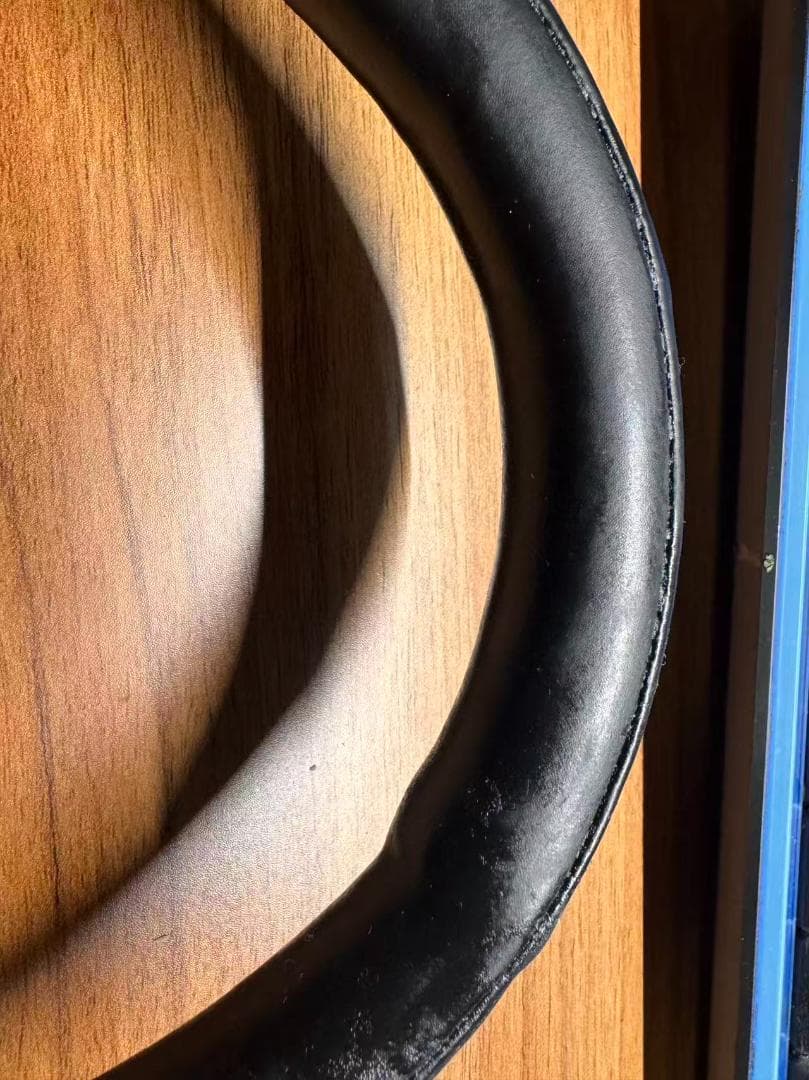 じゅんじゅん　SONY　WH-1000XM5　使えますが全体的に状態が悪い