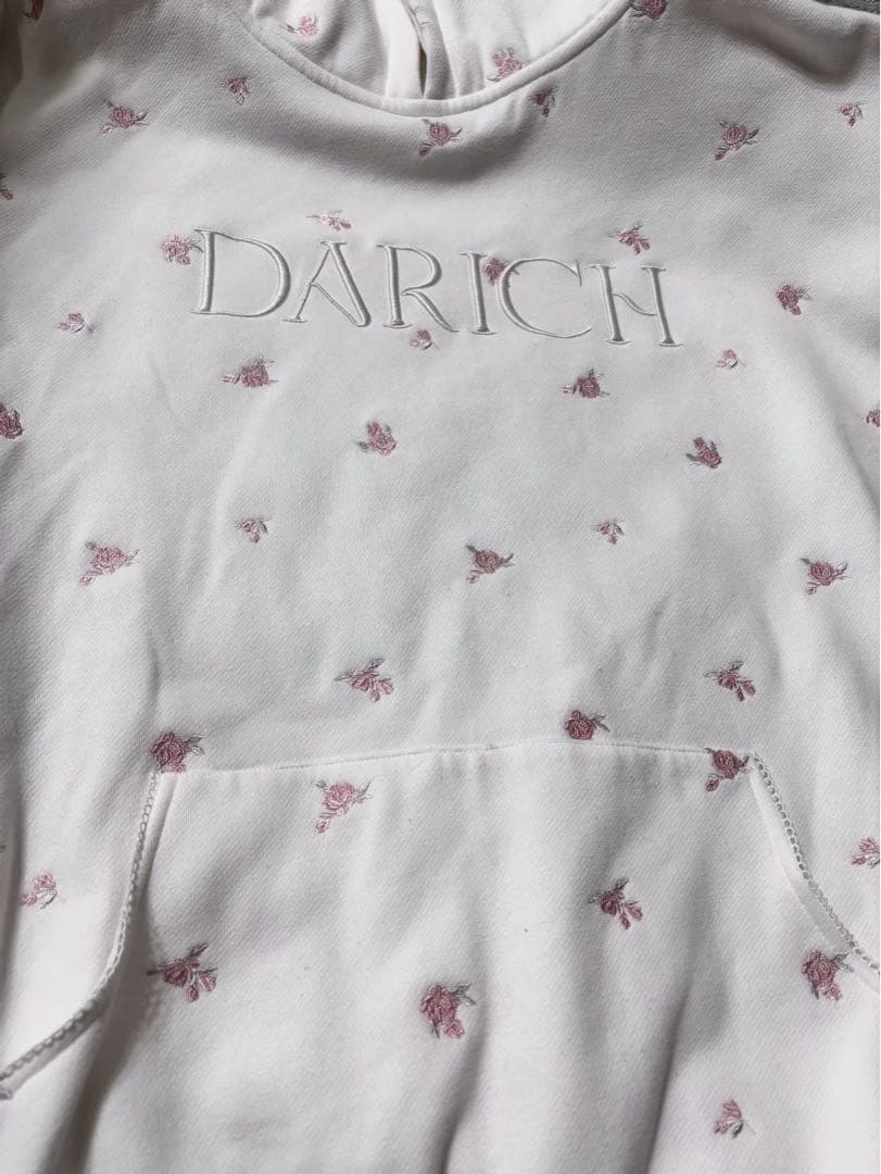 ダーリッチ darich フラワーエンブロイダリービッグフーディ ホワイト
