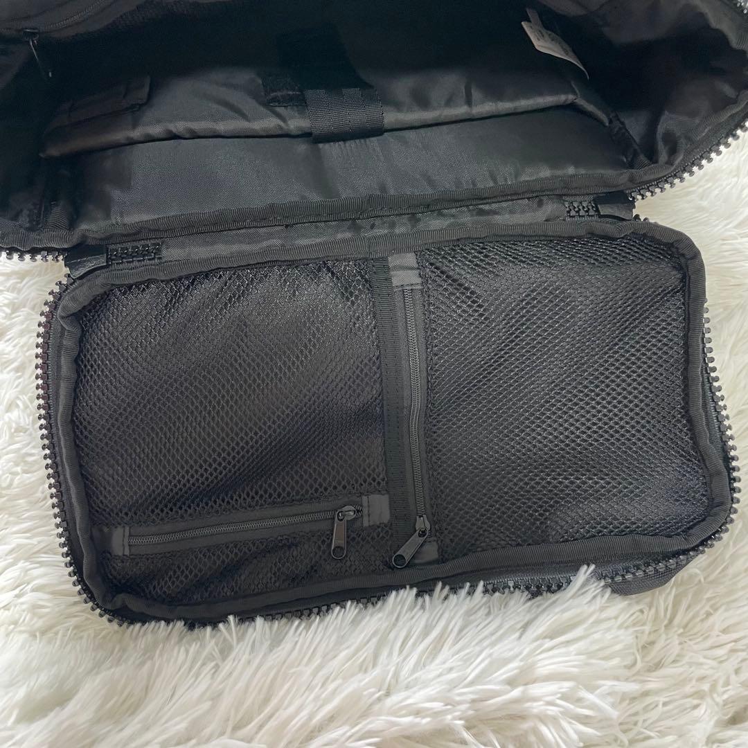 F.C.R.B. × New Era リュック emblem BOX PACK