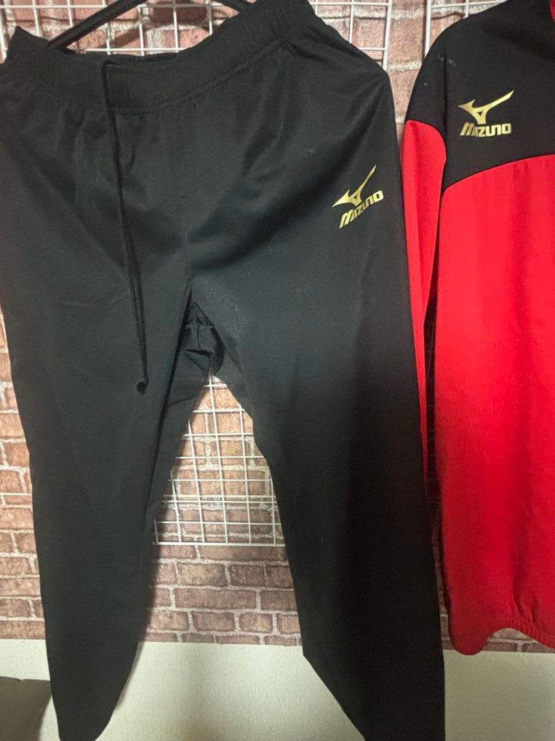 Mizuno フード付きジャージ上下セット