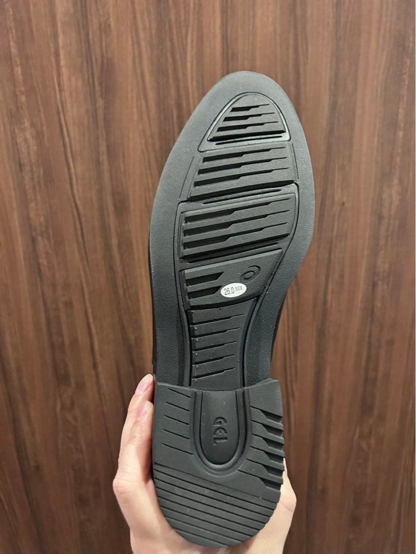 【ASICS WALKING】26センチ