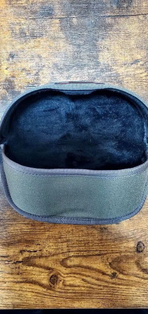 ブリーフィング&アイヴォル限定サングラスケース