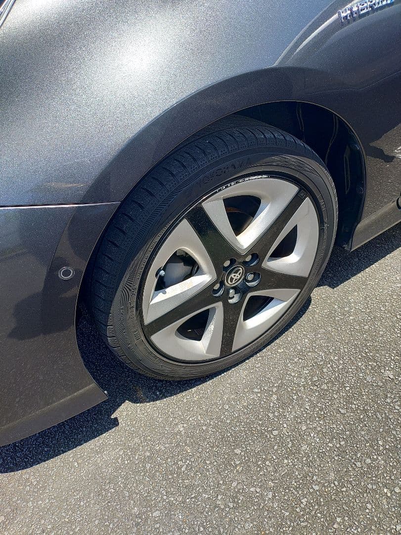 プリウス ZVW50系 純正 17インチアルミホイール