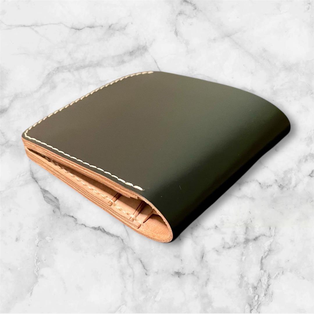 二つ折り財布　コードバン