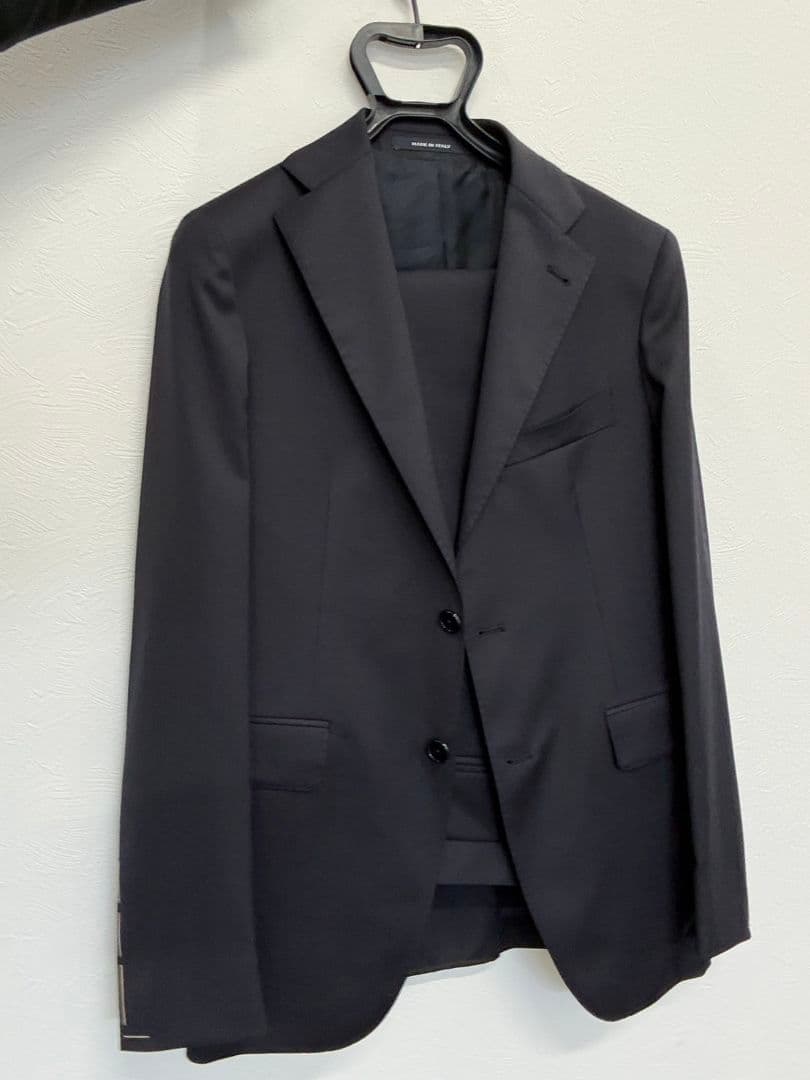 タリアトーレ　セットアップ　42/7 R　スーツ　未使用