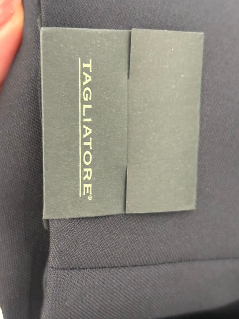 タリアトーレ　セットアップ　42/7 R　スーツ　未使用