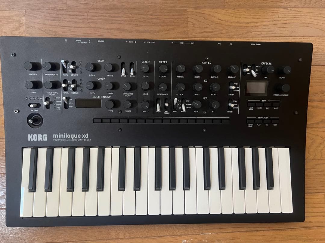 KORG minilogue xd シンセサイザー 【美品】