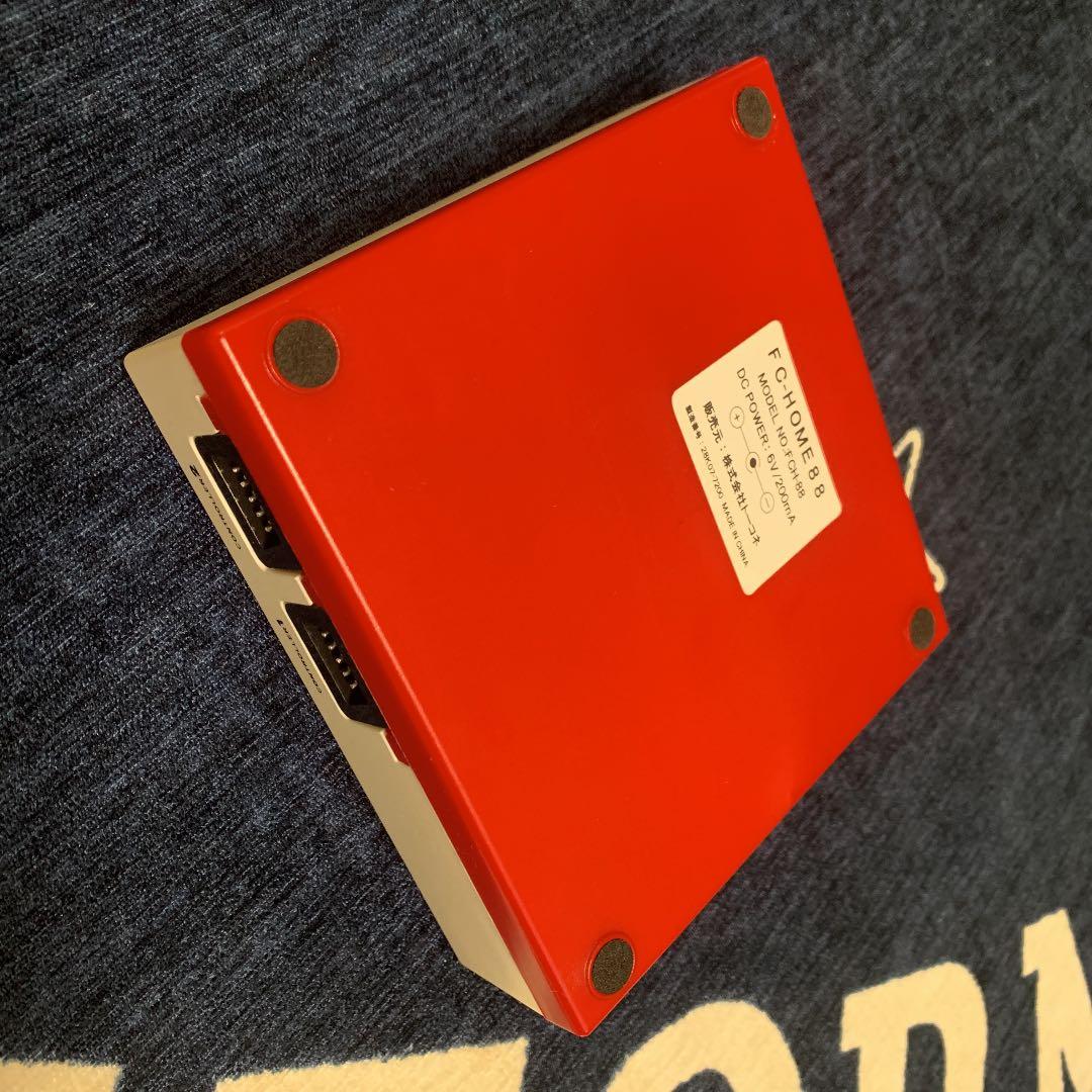 家庭用ゲーム機、箱があります