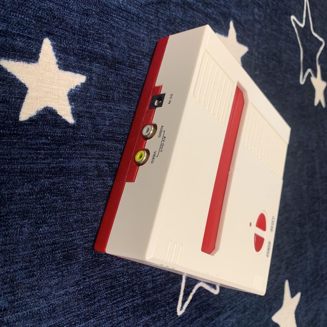 家庭用ゲーム機、箱があります