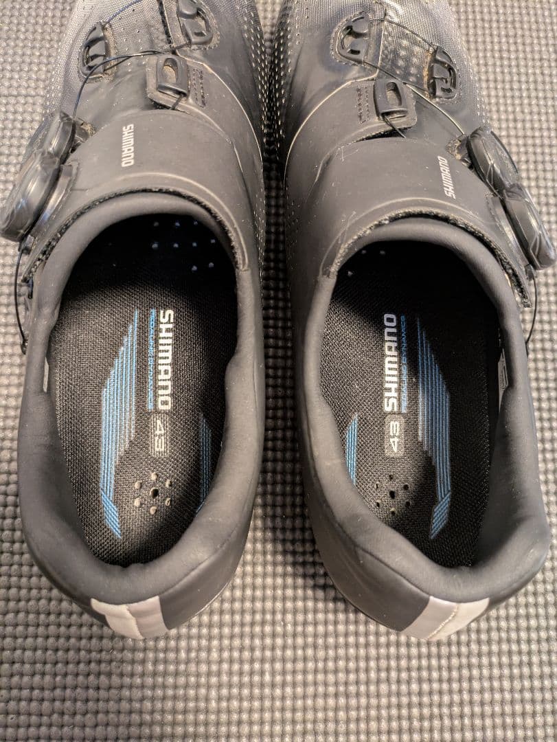 SHIMANO ( シマノ ) RC7 EU 43 ( 27.2cm )