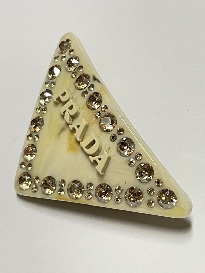 PRADAプラダ　ヘアピン　ミニバレッタ　❤︎