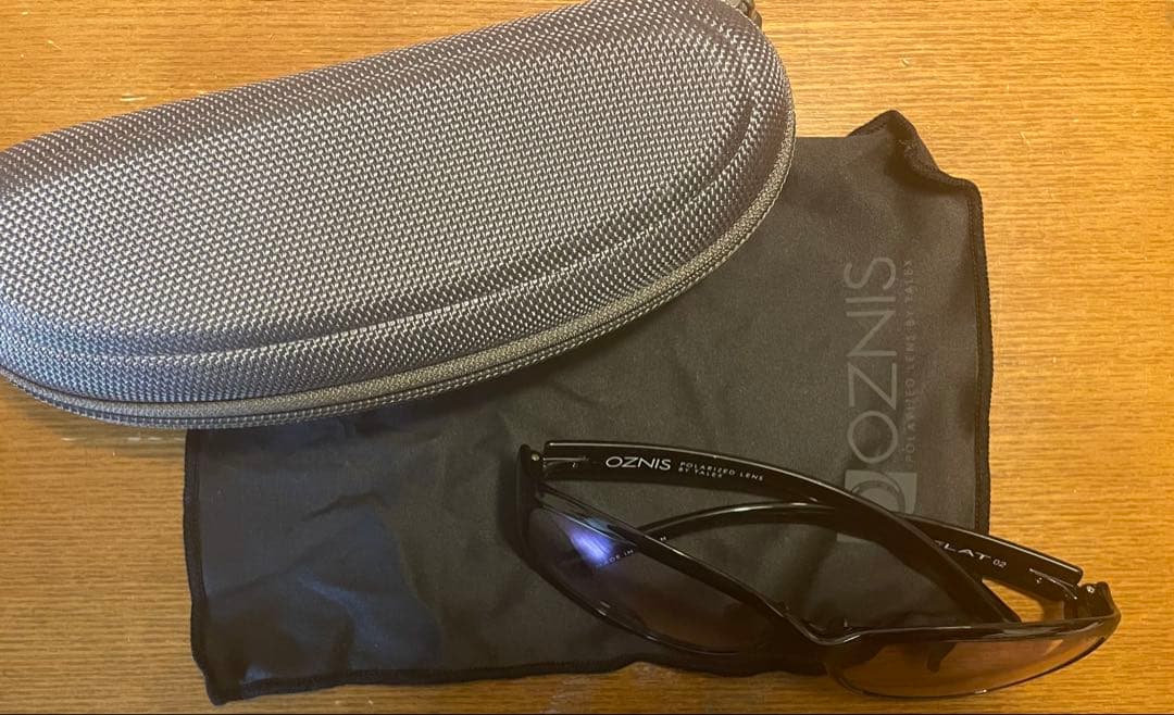 OZNIS ケース付き　最終値下げ