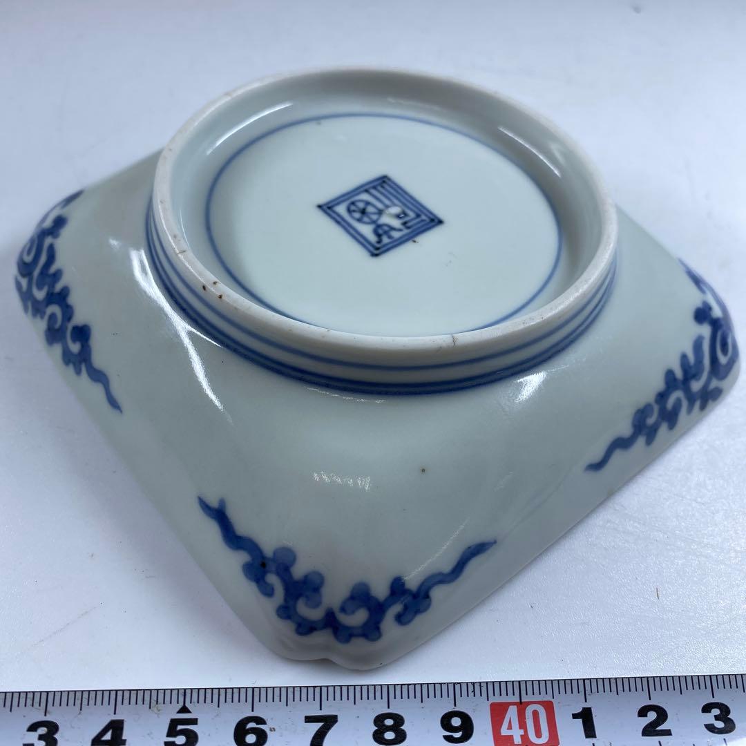 江戸中期　藍柿右衛門　龍図角皿　幅12.5㎝　タエチ　東な7-0215☆2F