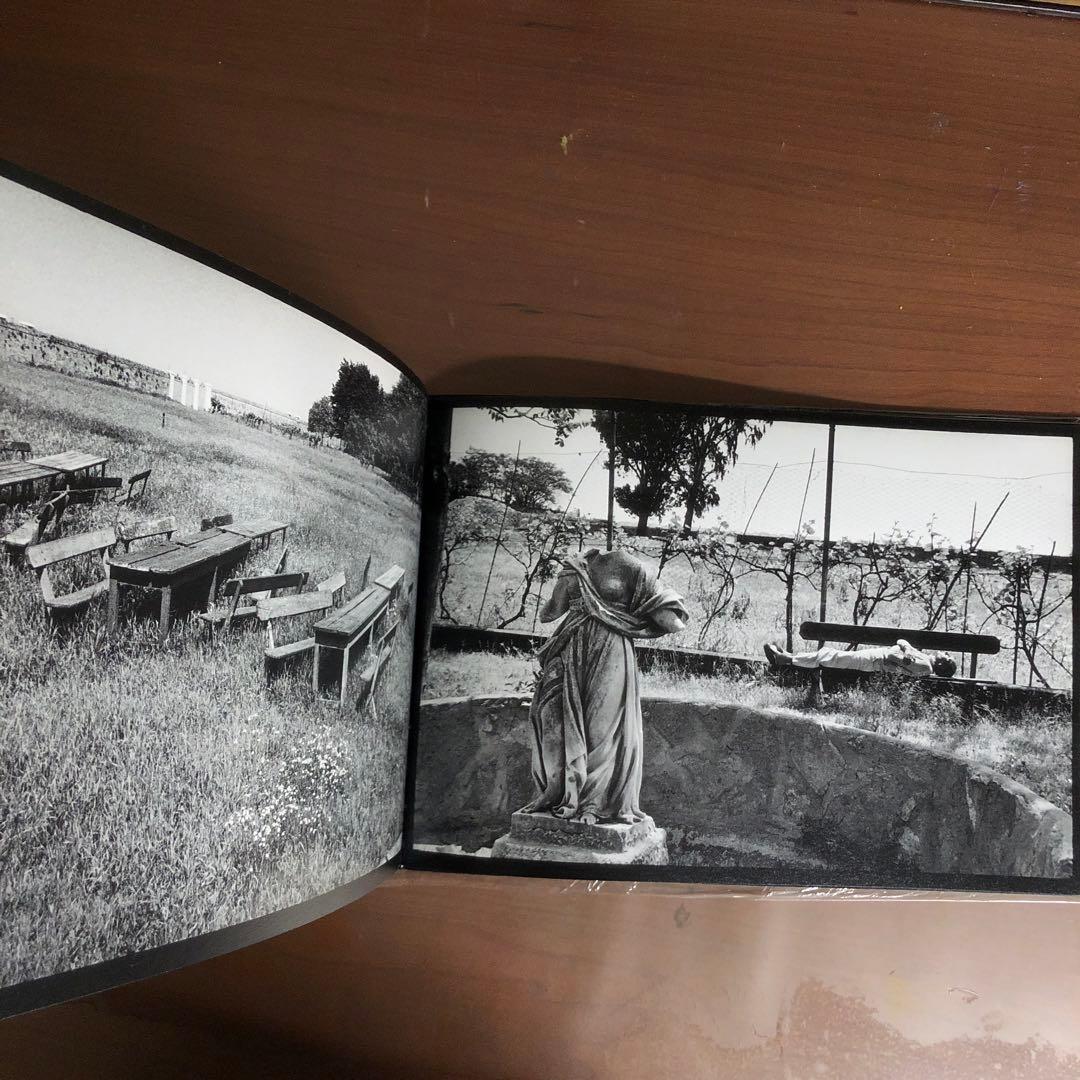 (珍しい本) 初版 Raymond Depardon MANICOMIO 洋書