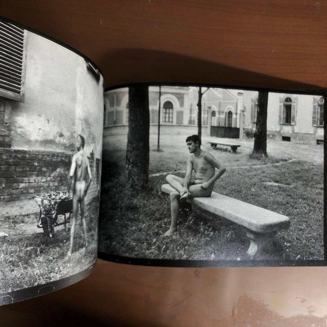 (珍しい本) 初版 Raymond Depardon MANICOMIO 洋書
