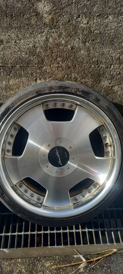 ホイールメーカー=WORK ユーロラインDH