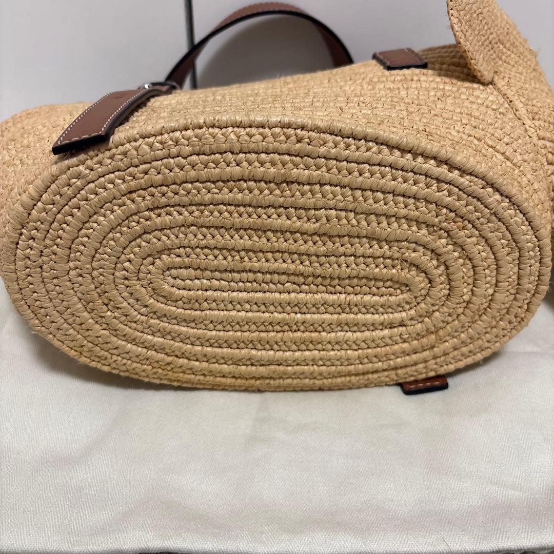 LOEWE エレファント バスケット スモール（ラフィア&カーフ）