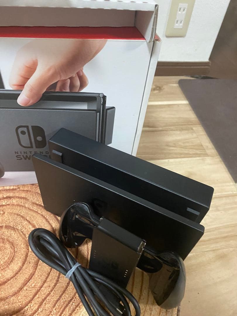 Nintendo Switch ニンテンドースイッチ本体　ネオン ⑧