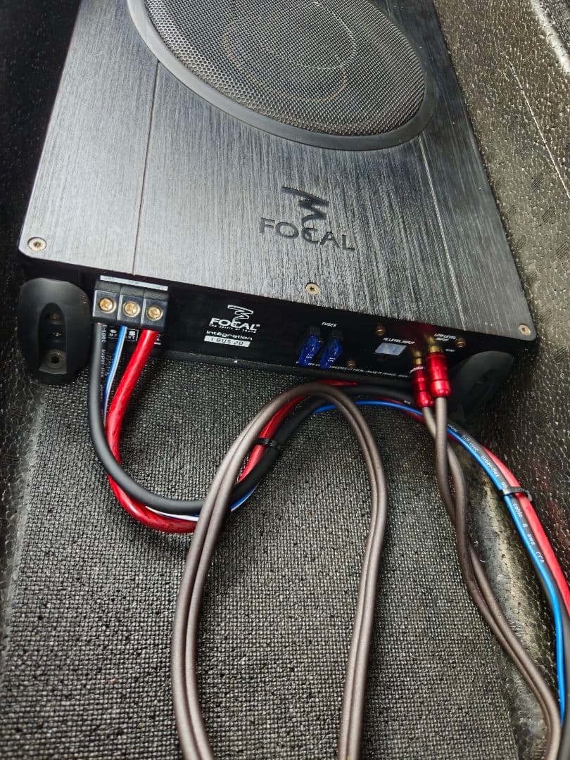 FOCAL IBUS20 アンプ内蔵サブウーファー週末限定値下げ！