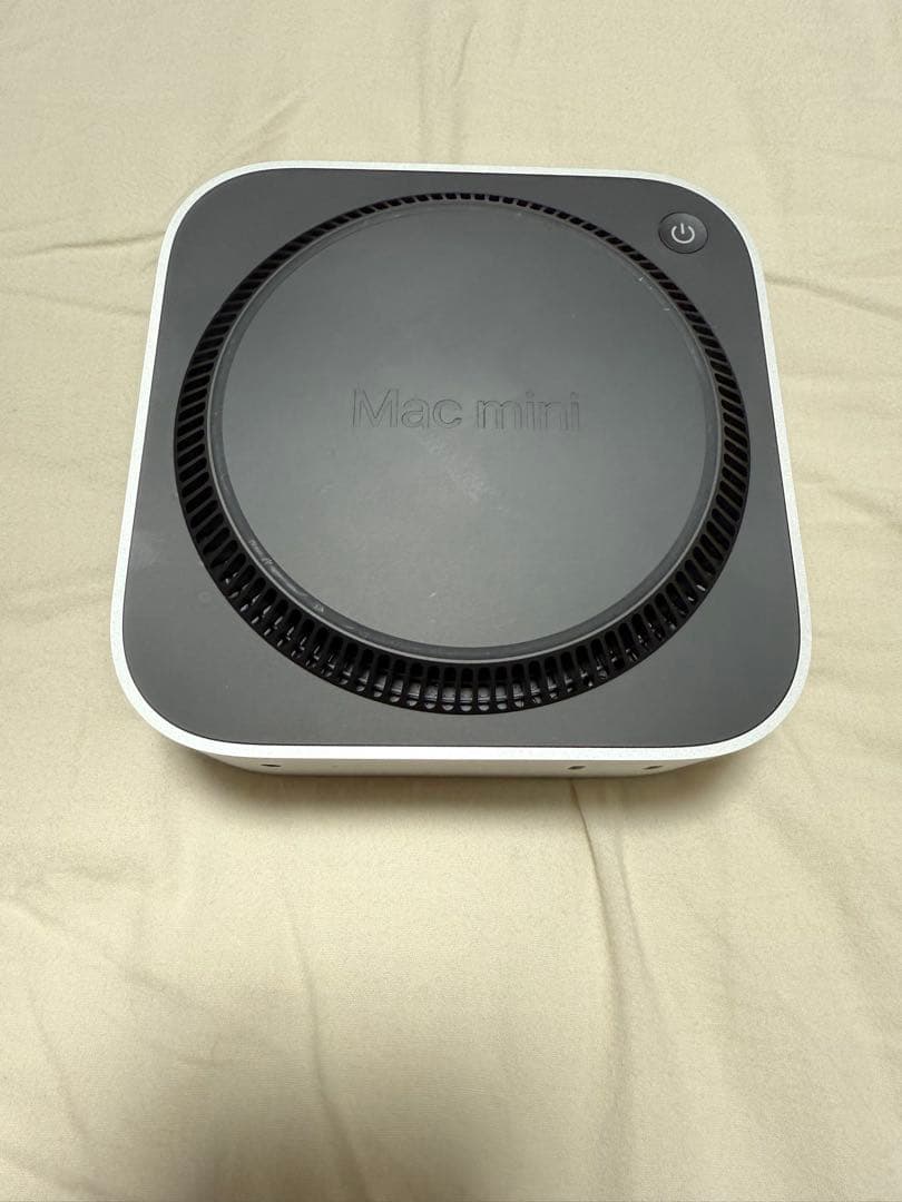 Apple Mac mini 2024 (M4) 16GB 256GB シルバー