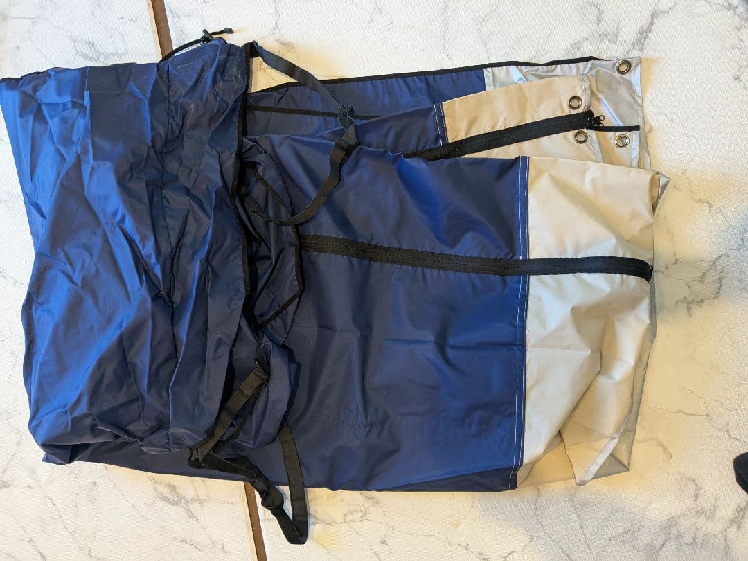 汎用　車中泊　リヤゲートカーテンタープキット　 収納バッグ付き