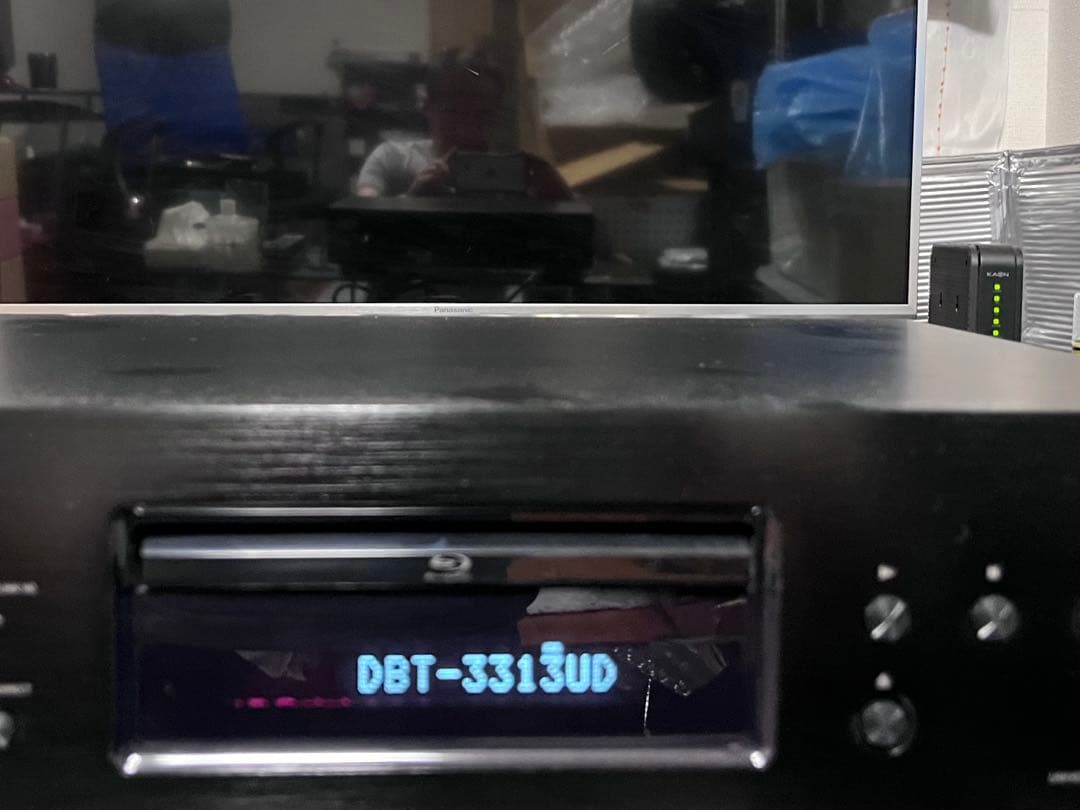 美品　DENON デノン　ユニバーサルプレイヤー　DBT-3313UD