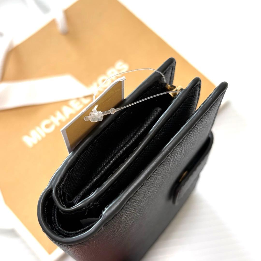 ⭐︎ 【新品、未使用品】※タグ付き♪かわいい♡マイケルコース 2つ折り財布ブラック
