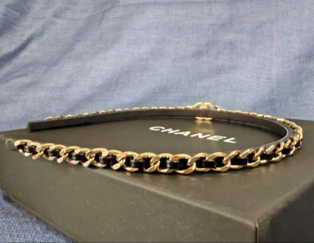 CHANEL ゴールド ブラック ヘアバンド