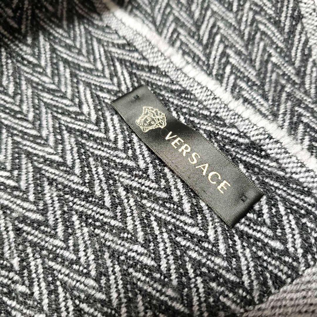 VERSACE ヴェルサーチ メデューサ ヘリンボーン柄 マフラー