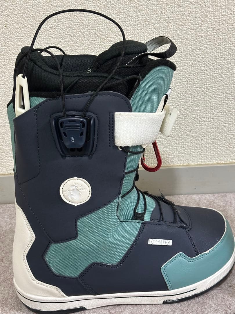 DEELUXE ID LARA 22/23 2025/12に買った