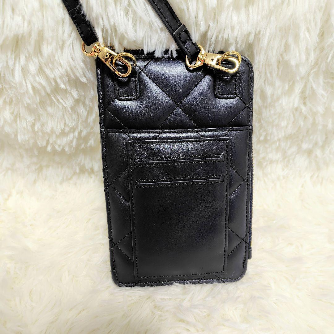 【美品】ヴィオラドーロヴィリーナコラボキルティングスマホポシェットレザーネイビー