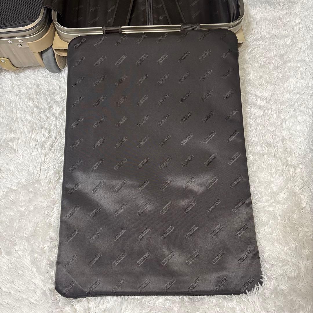 RIMOWA リモワ スーツケース チタン 2輪