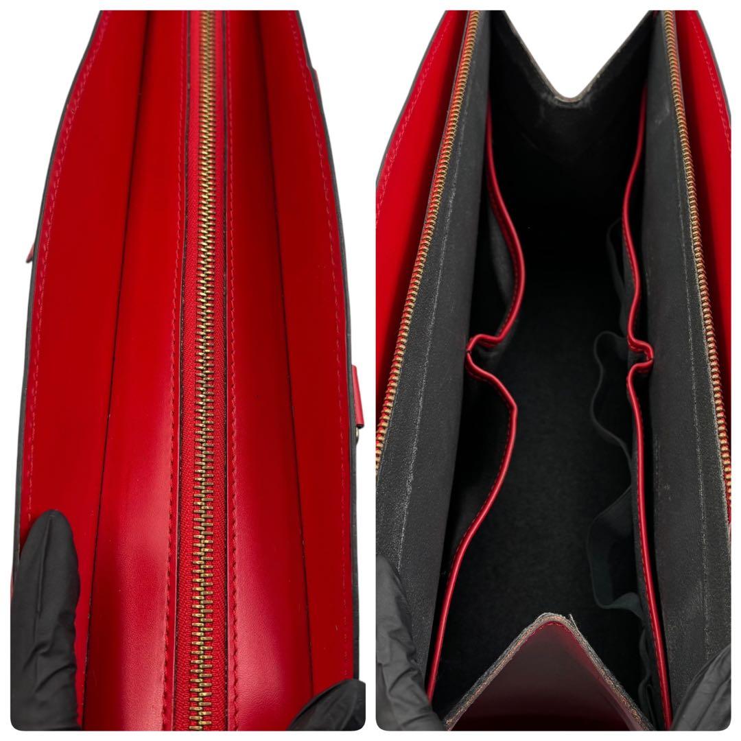 LOUIS VUITTON ルイヴィトン ハンドバッグ　エピ　リヴィエラR595