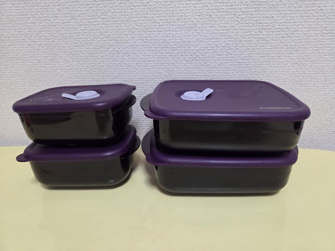 ☆値下中☆【新品・未使用】タッパーウェア ロックンサーブ 4個セット