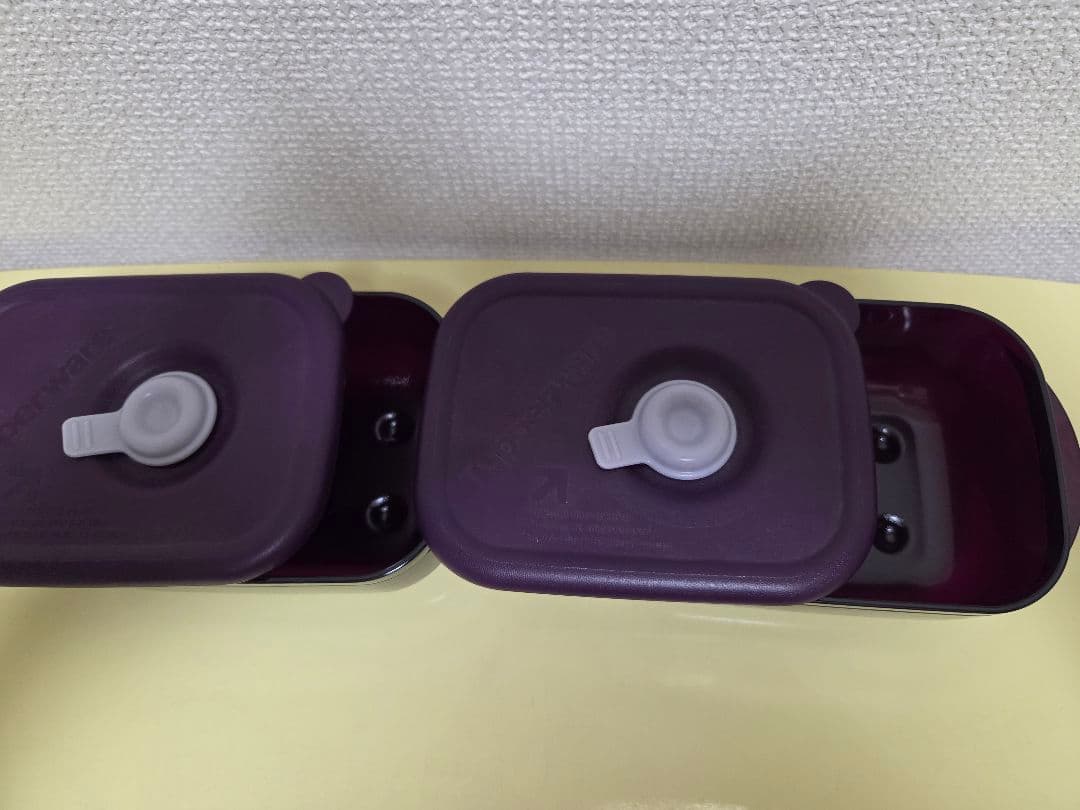 ☆値下中☆【新品・未使用】タッパーウェア ロックンサーブ 4個セット