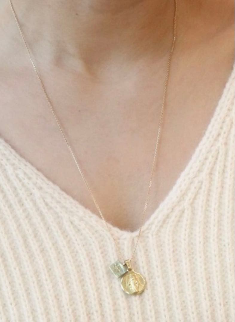 GIGI ゴールド スクエアチャーム