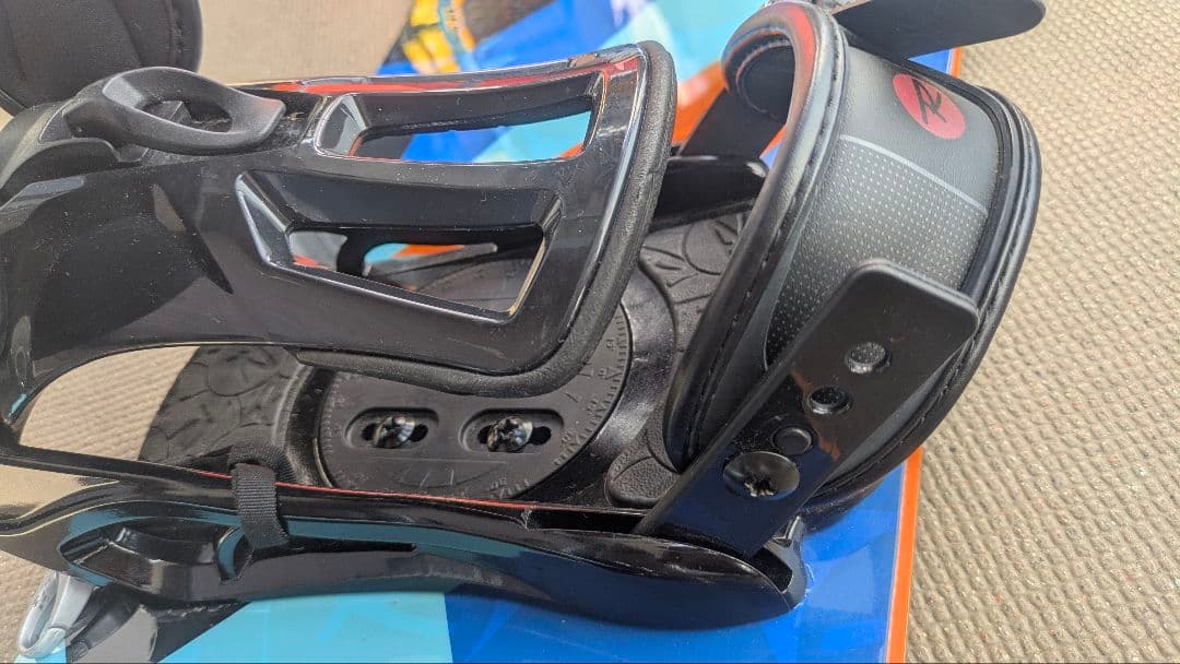 【即発送】スノーボード　ROSSINOL ビンディングと2点セット