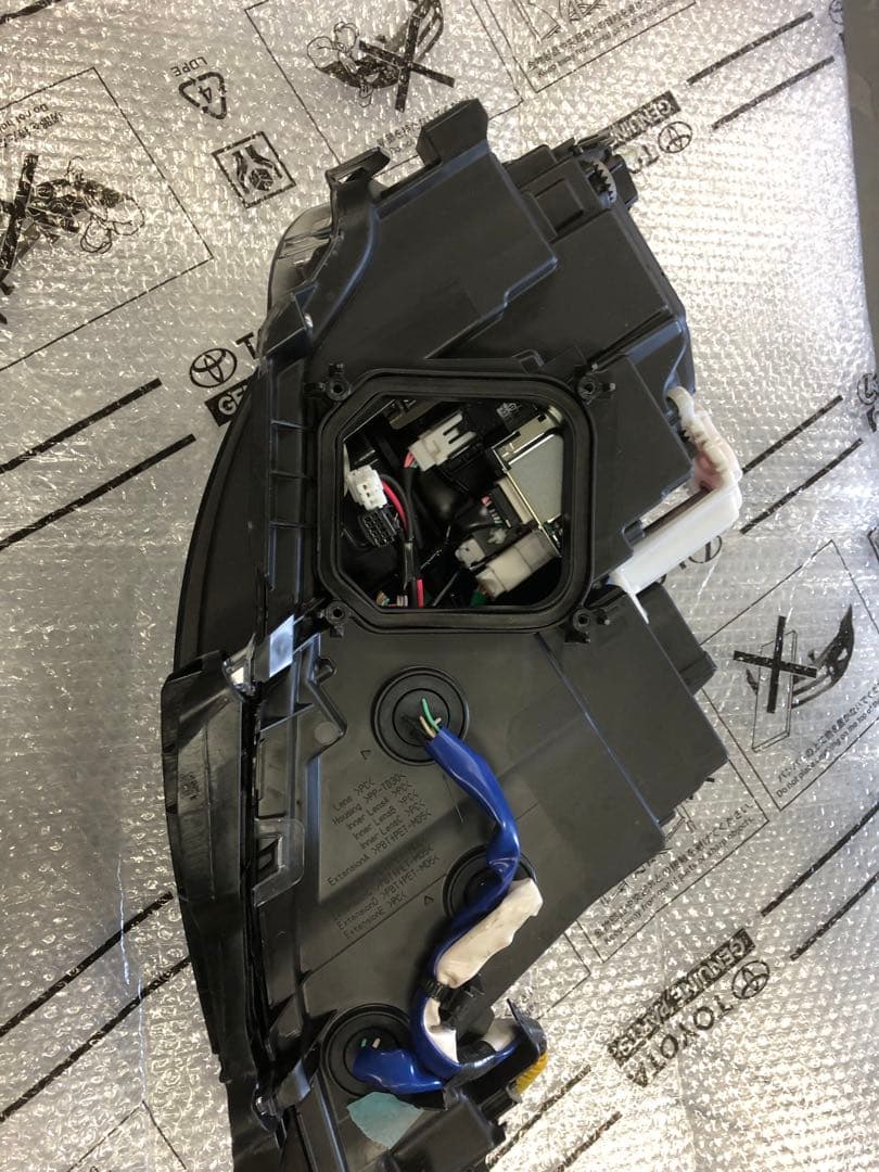 レクサス LS460 UVF45後期 左ヘッドライト81185-50A91