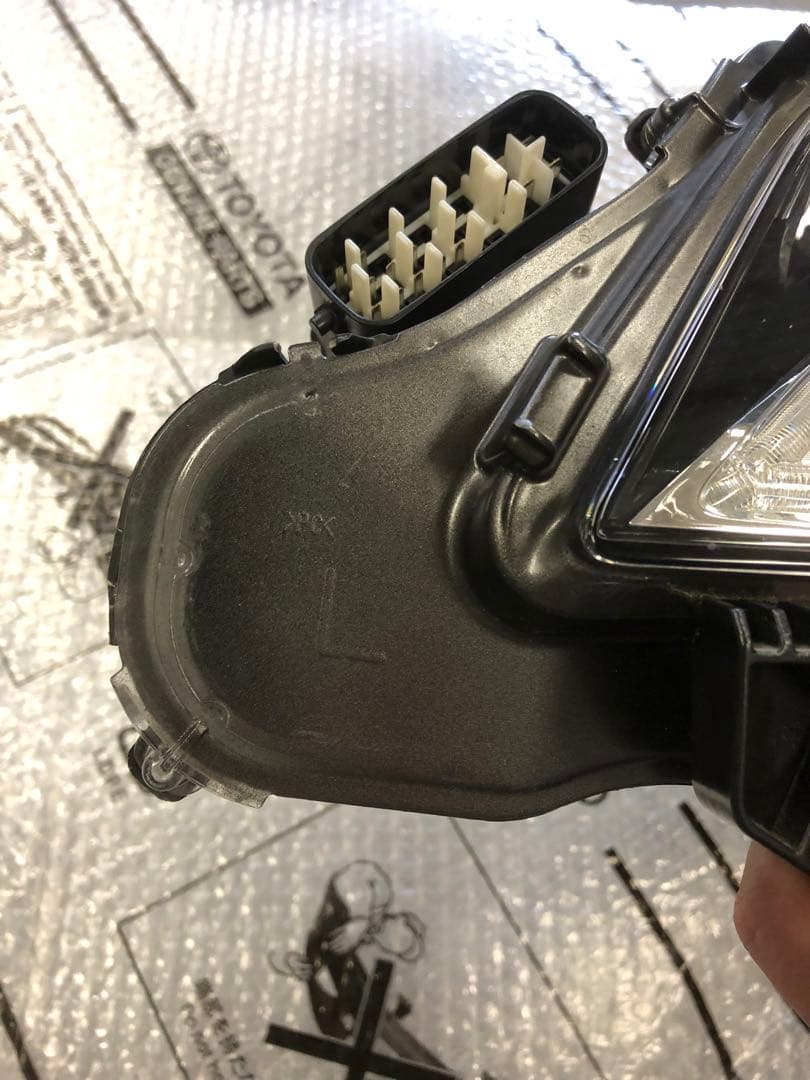 レクサス LS460 UVF45後期 左ヘッドライト81185-50A91