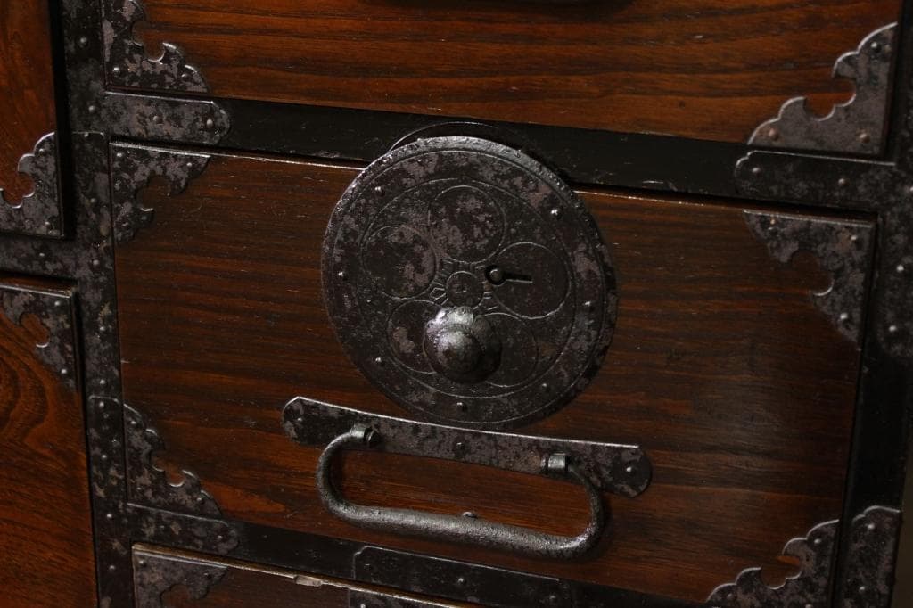 最上地方の衣装箪笥 丸金具 時代箪笥/古民家/チェスト/収納/無垢材/古家具