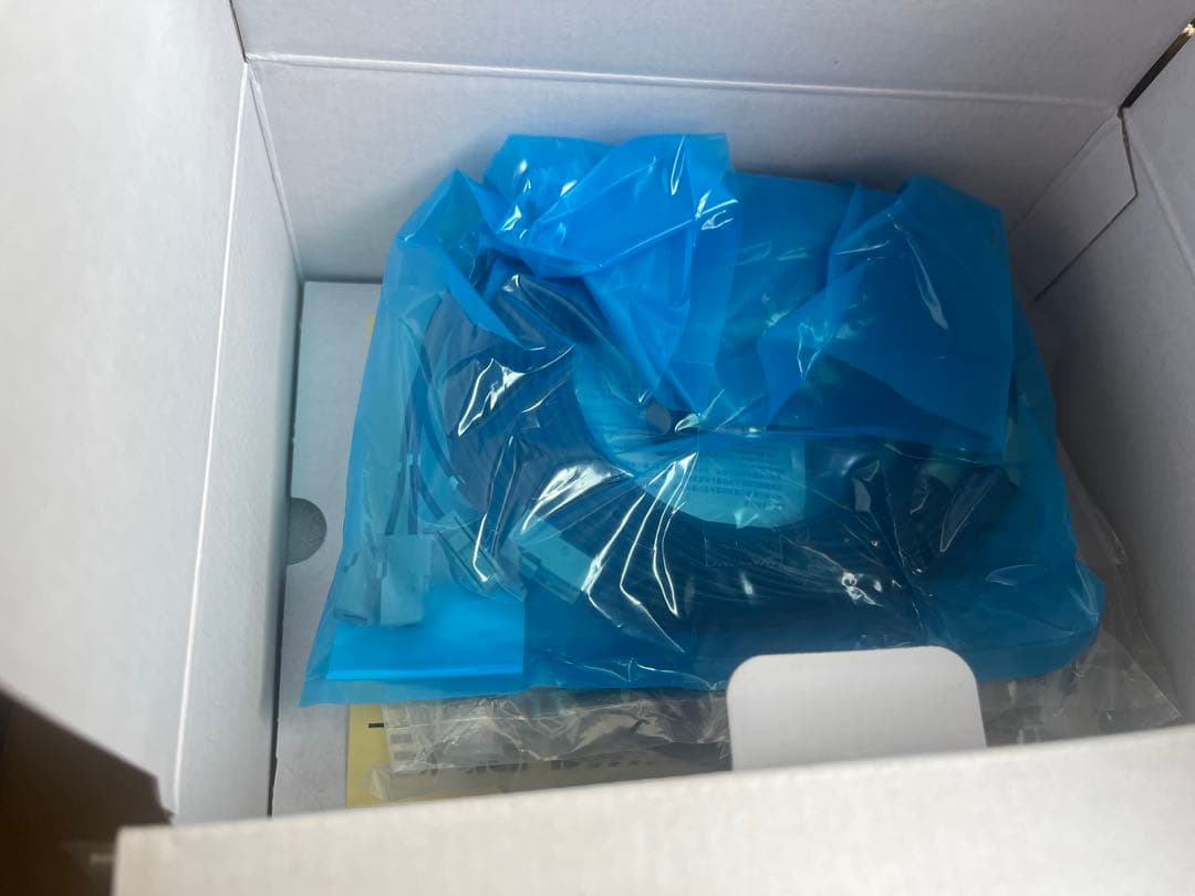 ALPINE 地デジTVチューナー TUE-T600 開封済み新品です。